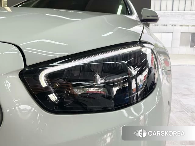 Mercedes-Benz E-class id 4258298 из Китая 12