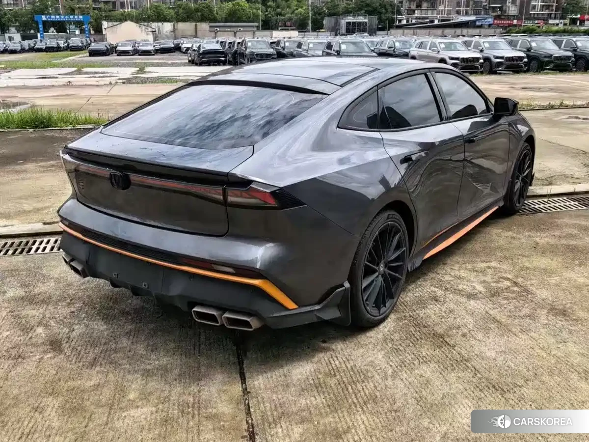 Chang'an Changan UNI-V id 4565225 из Китая 7