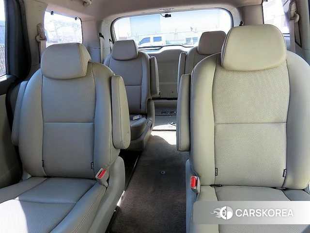 Kia All New Carnival id 3925147 из Кореи 17