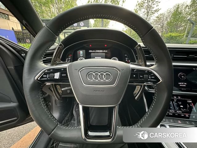 Audi A6L id 4222045 из Китая 21