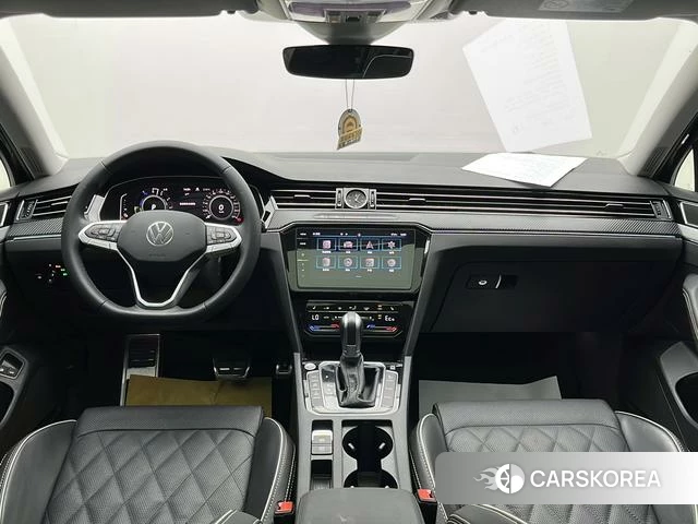 Volkswagen Magotan PHEV id 4307727 из Китая 17