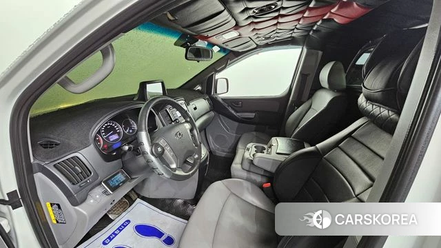 Hyundai The New Grand Starex id 3807758 из Кореи 17