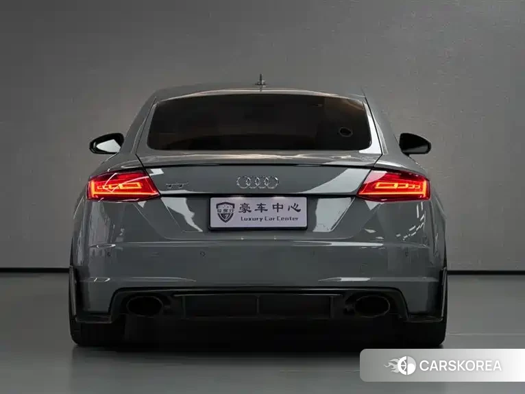 Audi TT RS id 4600904 из Китая 10