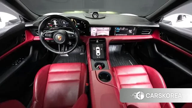 Porsche Taycan id 3335258 из Кореи 17