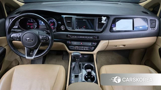 Kia The New Carnival id 4746872 из Кореи 17