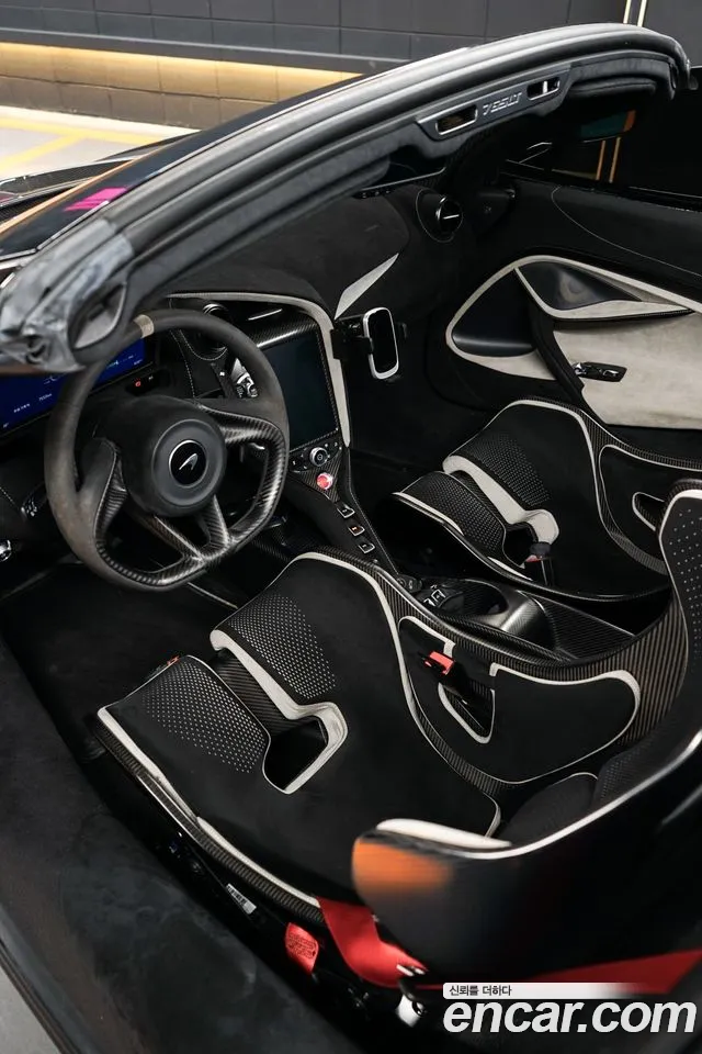 McLaren 765LT id 2741398 из Кореи 9