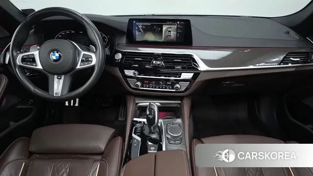 BMW 5 Series (G30) id 3718102 из Кореи 17