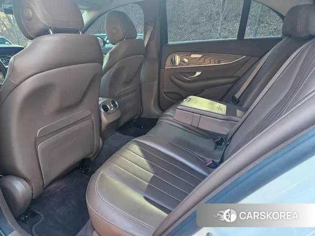 Mercedes-Benz E-Class W213 id 3557183 из Кореи 9