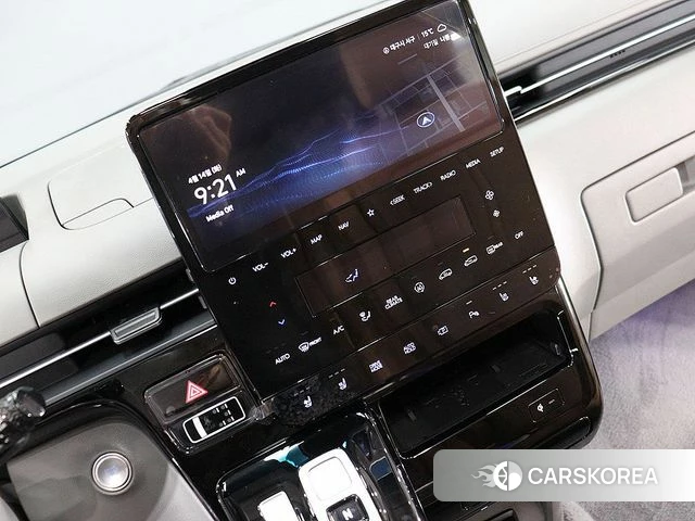 Hyundai Staria id 3933635 из Кореи 17