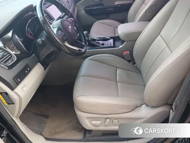 Kia The New Carnival id 3125512 из Кореи 15