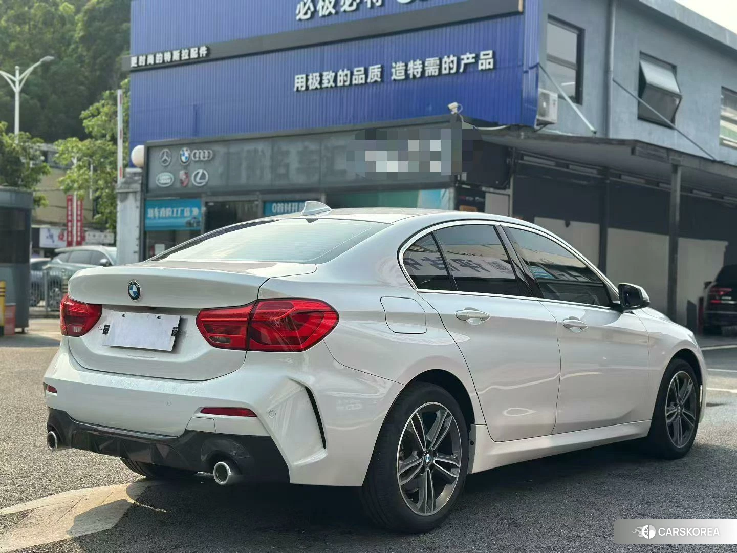 BMW 1 series id 4486559 из Китая 7
