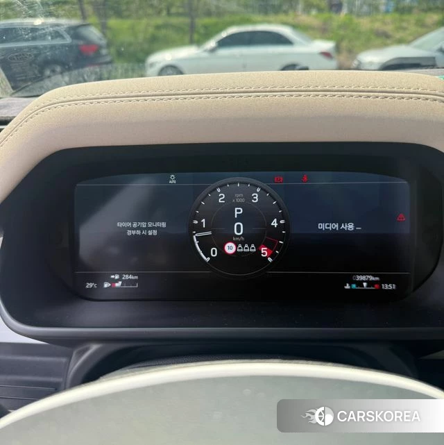 Land Rover Defender (L663) id 3965031 из Кореи 7