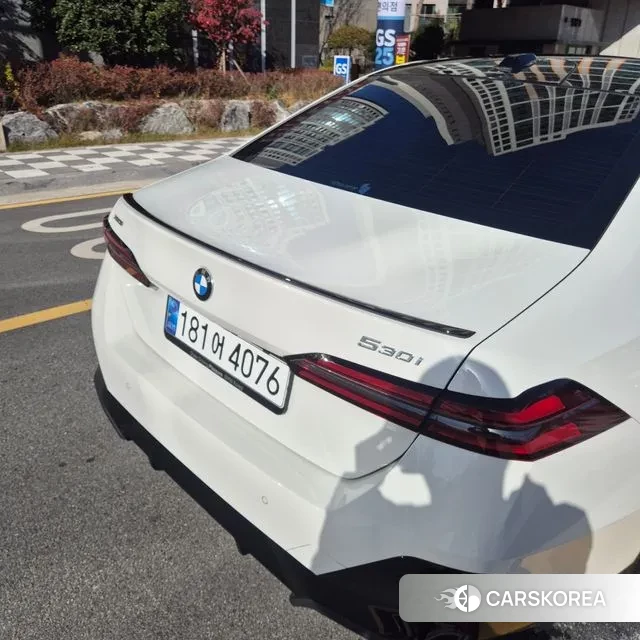 BMW 5 Series (G60) id 3507350 из Кореи 12