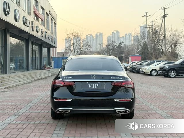 Mercedes-Benz E-class id 4300116 из Китая 7