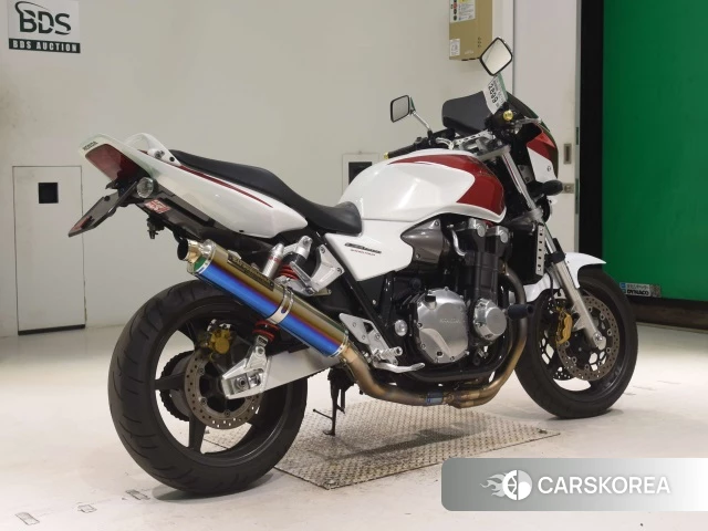 Проданный Honda CB1300SF 2010 из Японии, фото 3