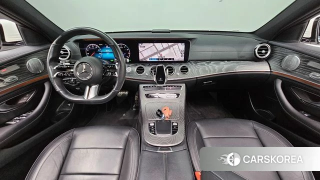Mercedes-Benz E-Class W213 id 4604385 из Кореи 27