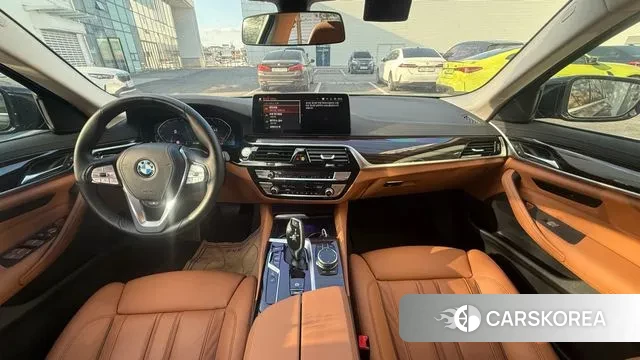 BMW 5 Series (G30) id 3669482 из Кореи 17