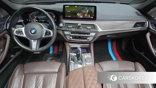 BMW 5 Series (G30) id 4245083 из Кореи 30