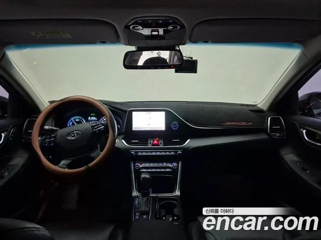 Hyundai Grandeur IG Hybrid id 2840181 из Кореи 17