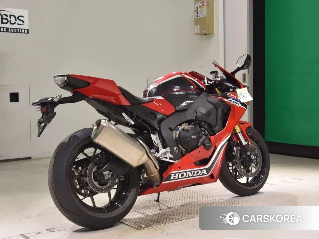 Проданный Honda CBR1000RR 2018 из Японии, фото 4