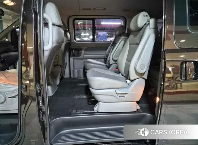 Hyundai The New Grand Starex id 3627280 из Кореи 17