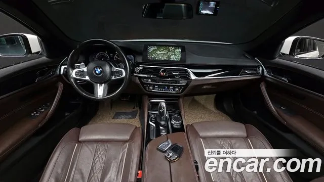 BMW 5 Series (G30) id 2876640 из Кореи 17