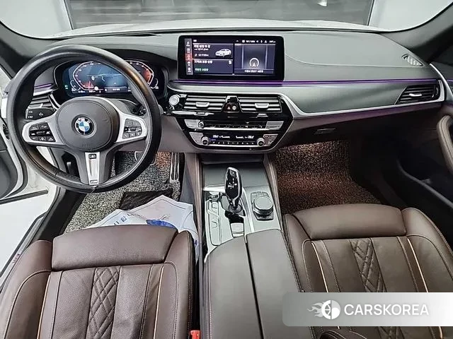 BMW 5 Series (G30) id 3383509 из Кореи 17