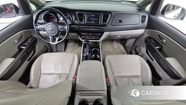 Kia The New Carnival id 3641238 из Кореи 17