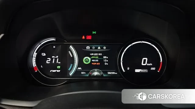 Kia Niro EV id 3312211 из Кореи 17