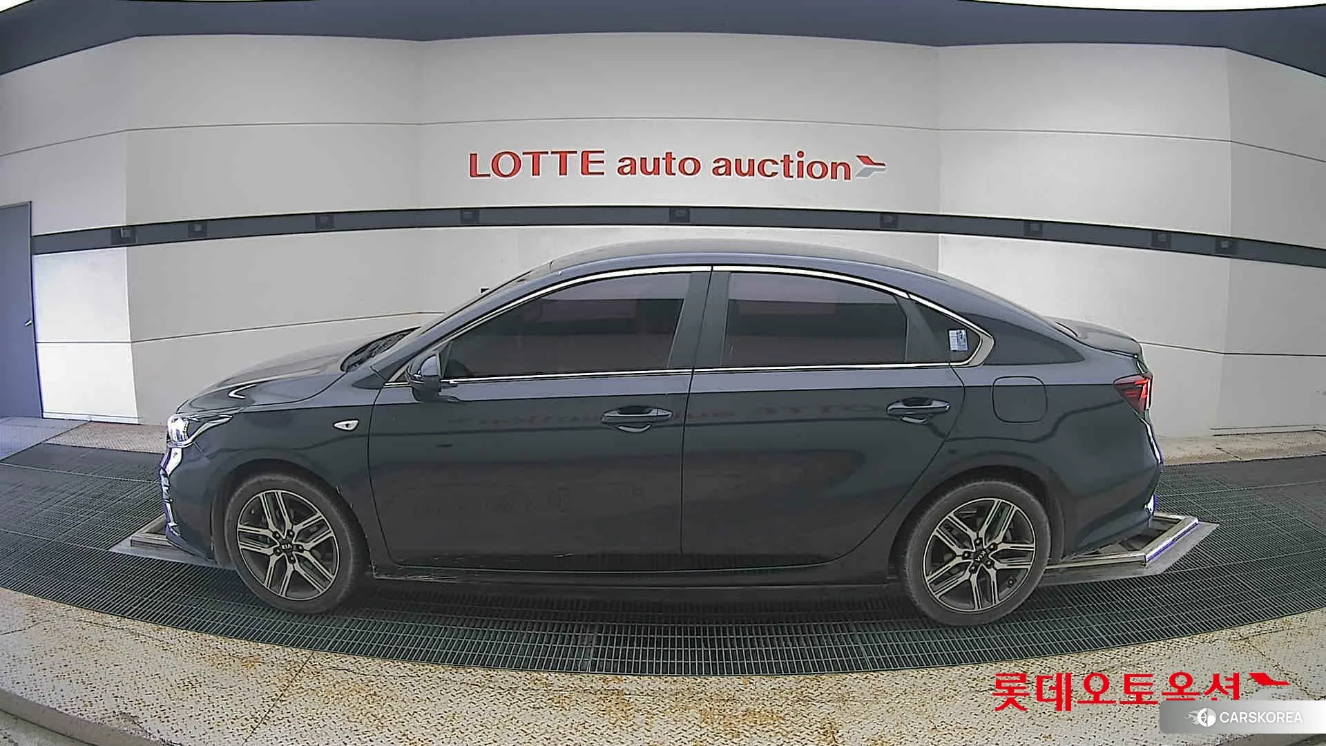 Kia K3 id 4902475 из Кореи 33