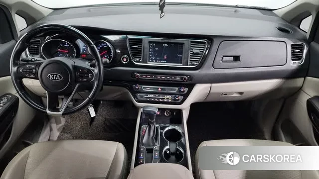 Kia The New Carnival id 3599140 из Кореи 17