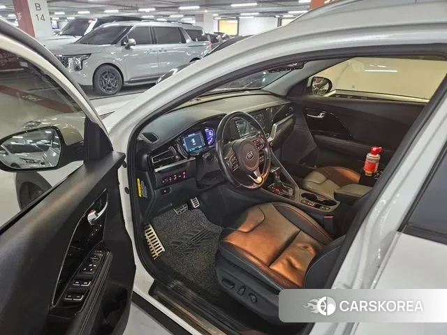 Kia The New Niro id 3422702 из Кореи 17