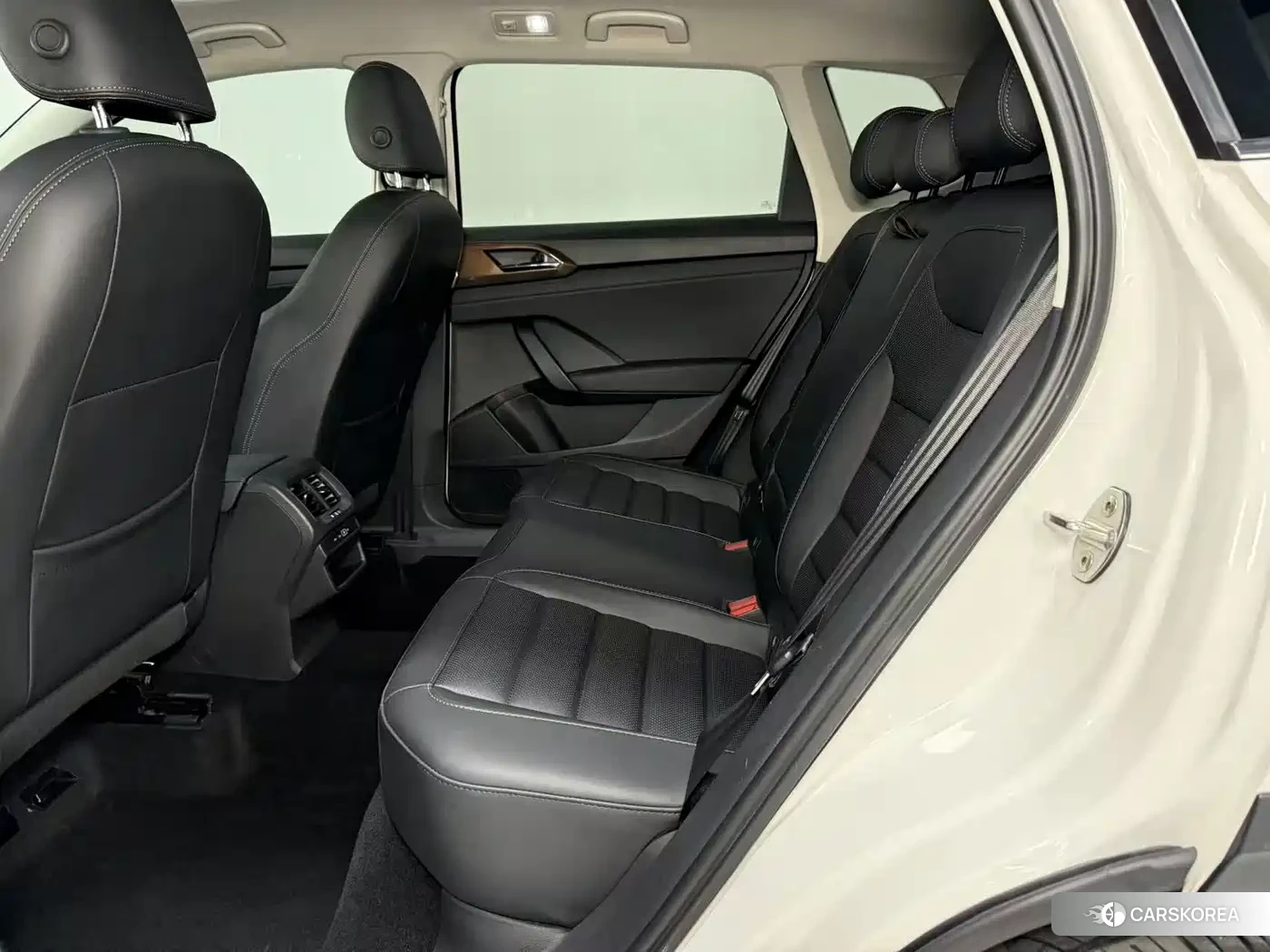 Volkswagen Tharu id 4674273 из Китая 16