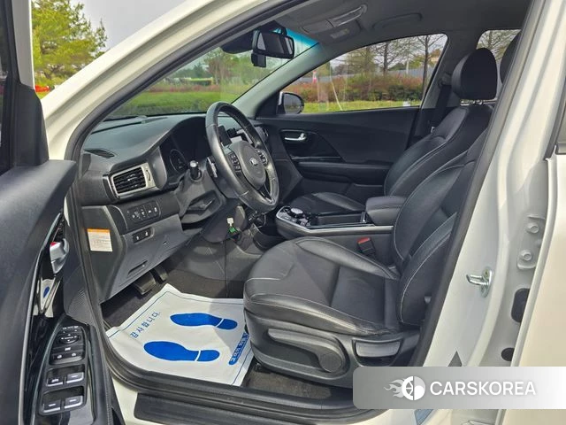 Kia Niro EV id 4392609 из Кореи 17
