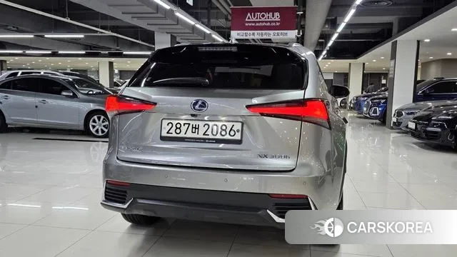 Lexus NX300h id 3483776 из Кореи 17