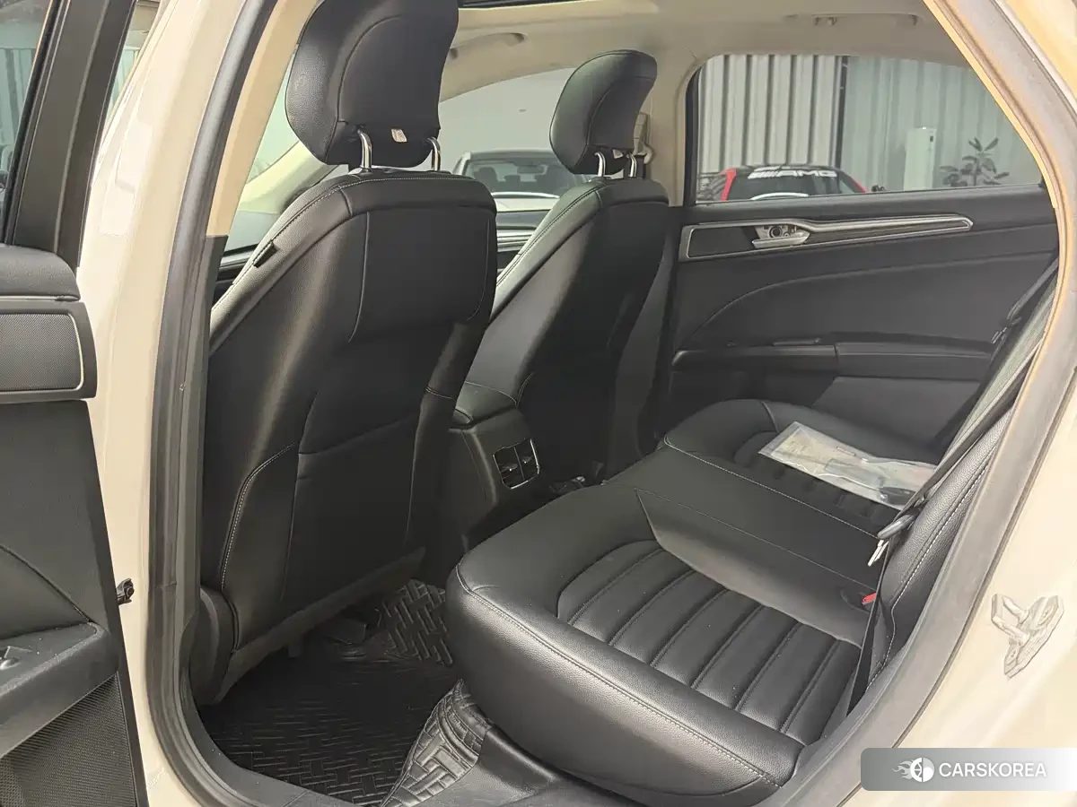 Ford Mondeo id 4576642 из Китая 9