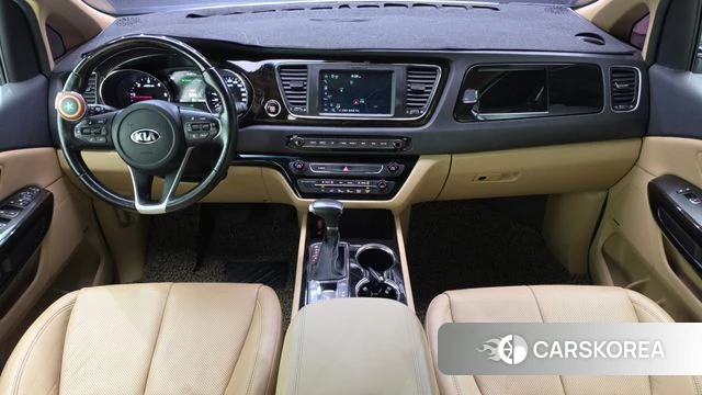Kia The New Carnival id 4765422 из Кореи 17