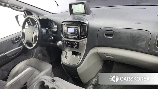 Hyundai The New Grand Starex id 3112936 из Кореи 17