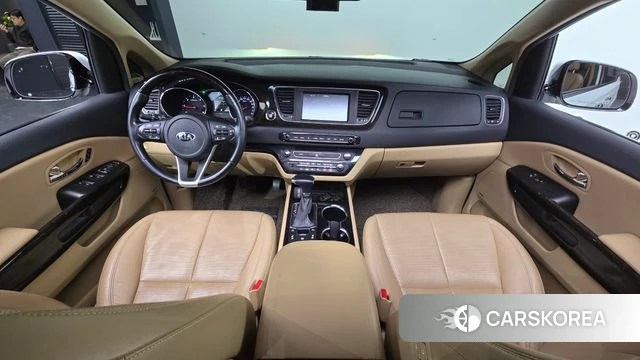 Kia The New Carnival id 3899792 из Кореи 17