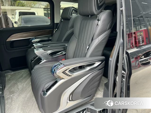 Mercedes-Benz V-class id 4260305 из Китая 13