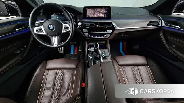 BMW 5 Series (G30) id 3291699 из Кореи 17