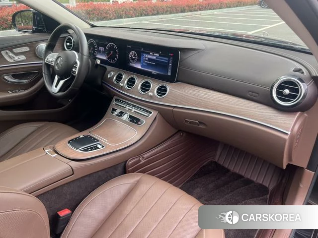 Mercedes-Benz E-class id 4209670 из Китая 13