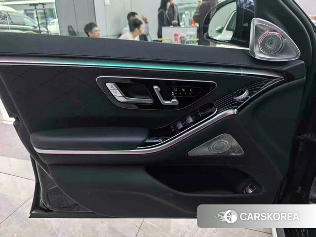 Mercedes-Benz S-class id 4256975 из Китая 13
