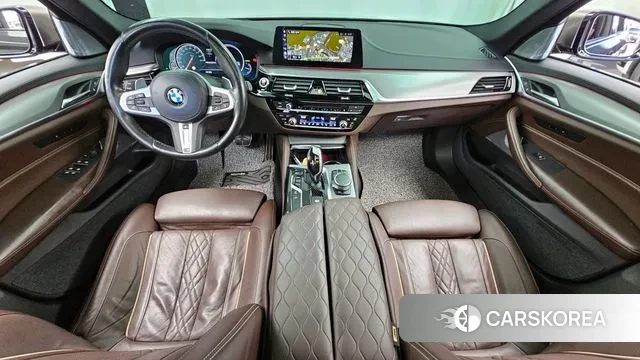 BMW 5 Series (G30) id 3066241 из Кореи 17