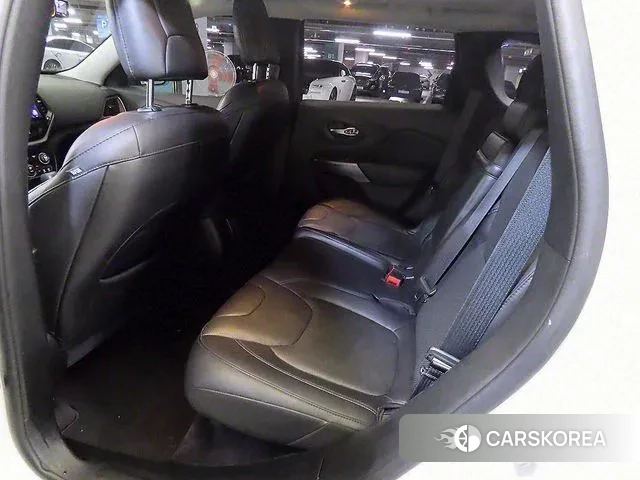 Jeep Cherokee (KL) id 3000455 из Кореи 17