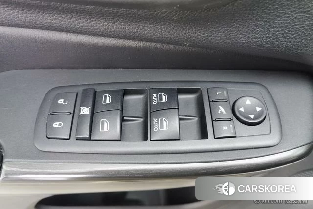 Jeep Free light id 4236157 из Китая 21