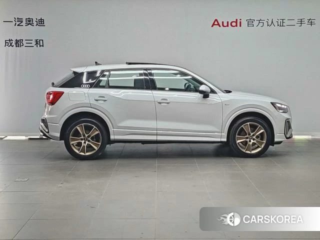Audi Q2L id 4276683 из Китая 27