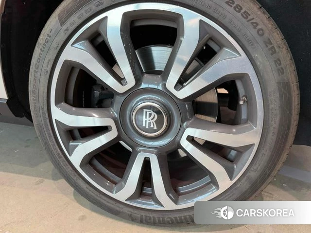 Rolls-Royce Cullinan id 3823843 из Кореи 14