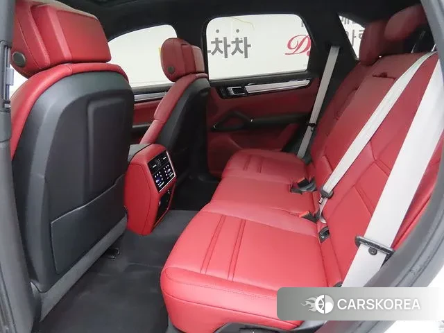 Porsche Cayenne (PO536) id 3740108 из Кореи 17