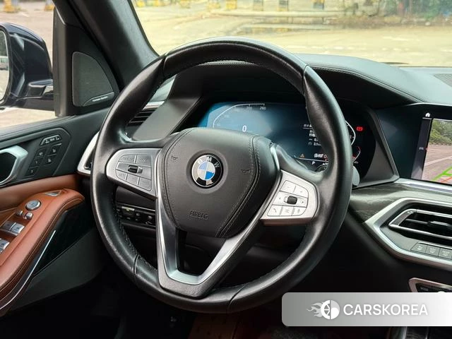 BMW X7 id 4274721 из Китая 10